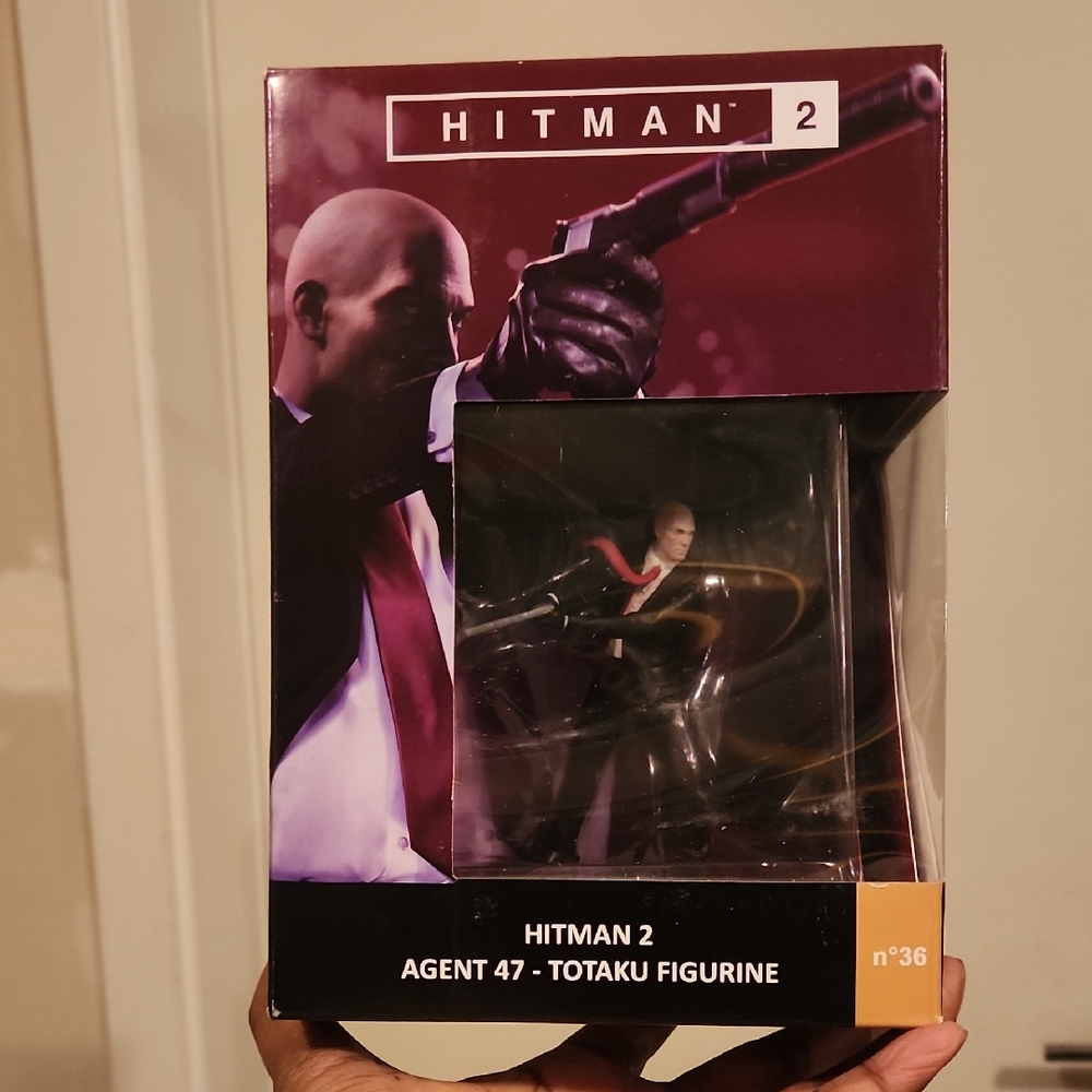 Hitman 2 Agent 47 Totaku Figurine NEW